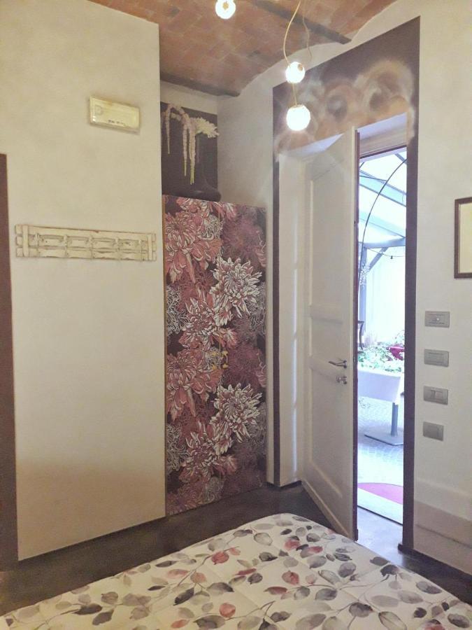 Cortiletto D'Alba Camere Con Ristorante Buitenkant foto